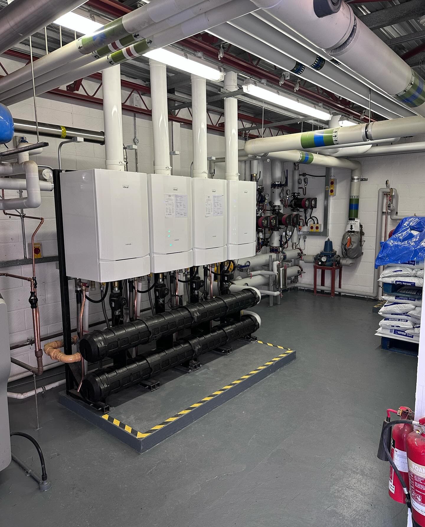 Rebuilt plant room at Portchester Community School with a four-boiler Ideal wall-hung cascade
